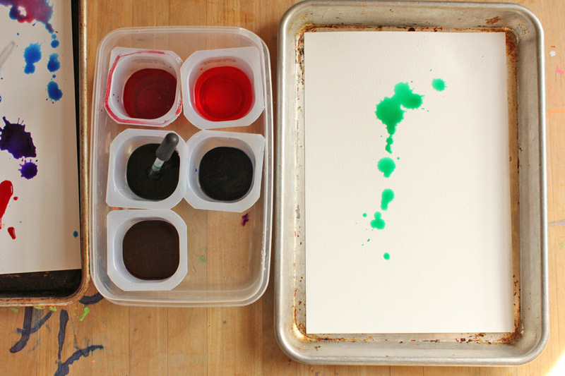 Easy art projects for kids: Combine oil and watercolors in a science meets art experiment!