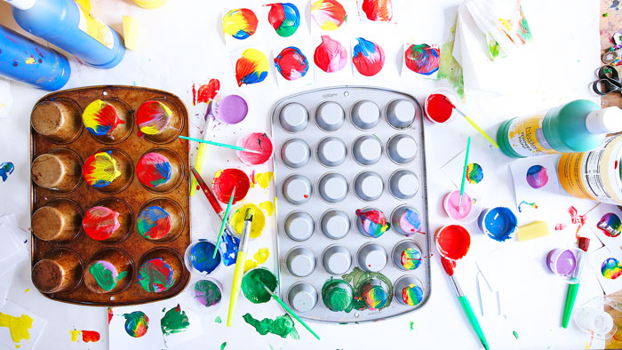 Process Art Idea: Introduce your children to the joy of process art through this easy art project using…muffin tins?